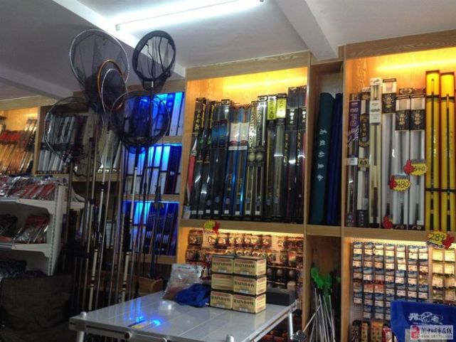 外卖员|《杂阒集》第三篇 黑色猫咪