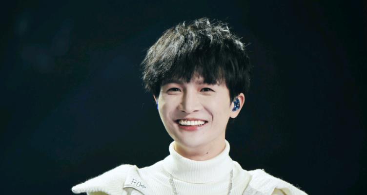 周深|遭那英淘汰的周深，成为了网友的意难平，他凭啥成各大晚会宠儿？