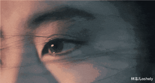 杨幂|这些女明星的眼睛里有星星，贾静雯葡萄眼灵动，杨幂狐狸眼好撩人