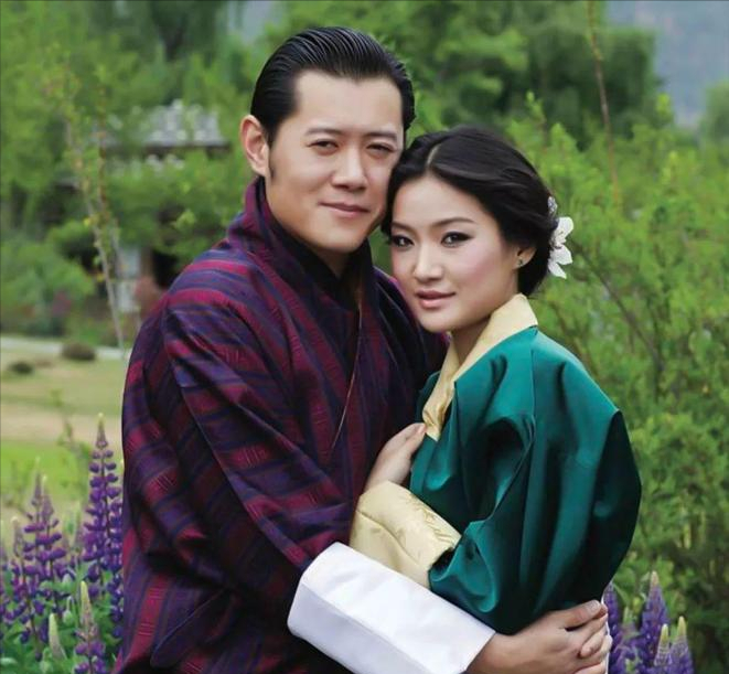 白俄罗斯|藏族女孩佩玛：7岁被王子求婚，21岁成不丹王后，她有何过人之处