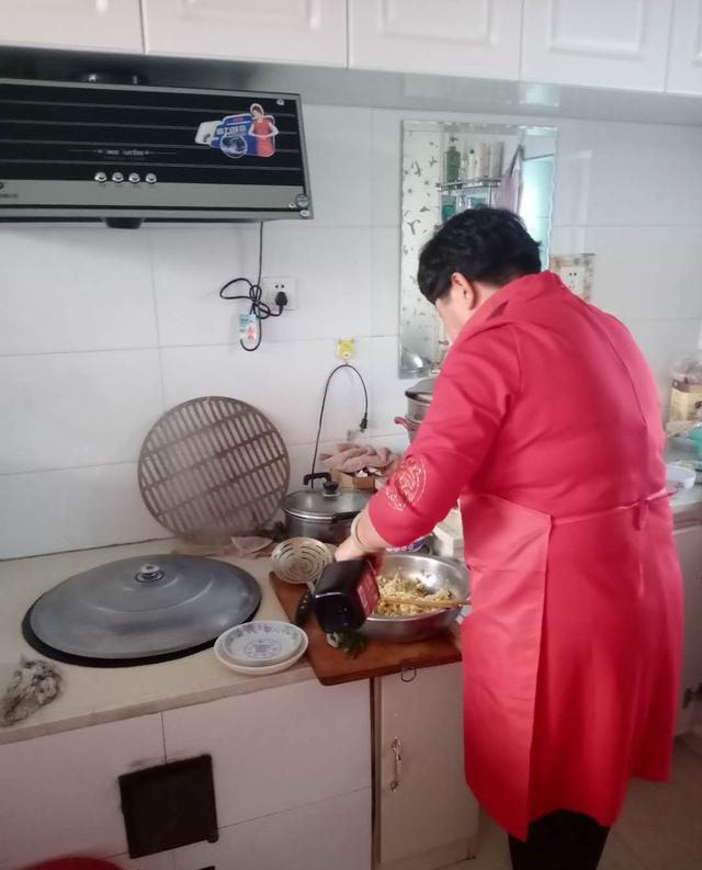 壹图说星座|哪些蔬菜不能生食？看看某些视频，可不要被误导？