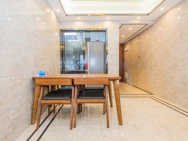 3年前不顾反对全屋贴砖，住那么久还跟新房一样，老婆直夸我聪明