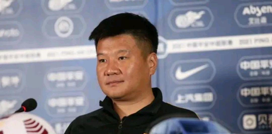 遼寧男籃|李金羽賽后新聞發(fā)布會(huì)點(diǎn)評(píng)球隊(duì)：比分領(lǐng)先時(shí)運(yùn)氣有點(diǎn)不太好