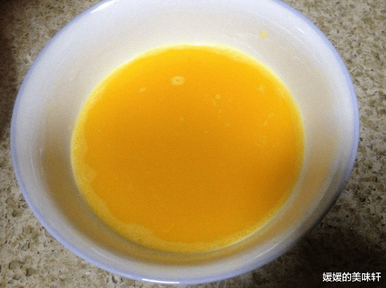 西红柿|夏天要多做这道汤给家人喝，孩子补钙睡眠好，女性美容护肤抗衰老