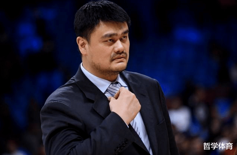 山东男篮|26分钟轰42分25板！助山东队夺冠，中国篮球未来之星与姚明一样高