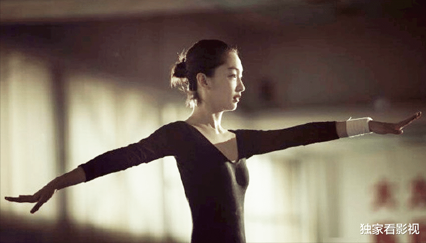 刘浩存|刘浩存跟张艺谋老婆有同一特质，演戏青涩的她为何反复被国师偏爱