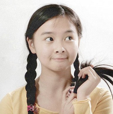 杨丽晓|童星出道的杨丽晓如今逆袭，美得不可方物，她和释小龙秘密结婚？