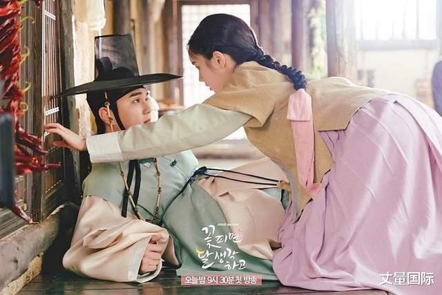 花开时想月|7部“播出前后评价反转”的韩剧，《花开时想月》首播评价太意外