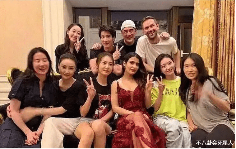 刘亦菲|刘亦菲景甜5次同框却只赢了一次,她的2个艳压法宝在景甜这失效了