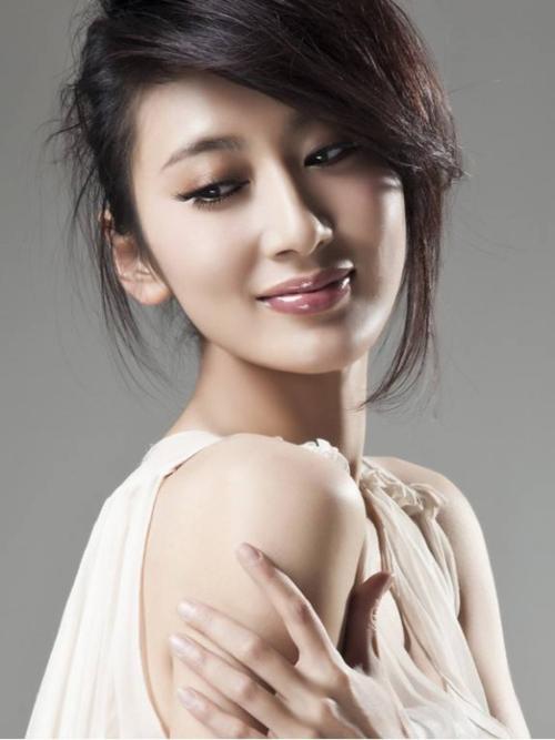 郭珍霓|颜值高，演技好的郭珍霓：出道三年背骂名，为何无戏可拍