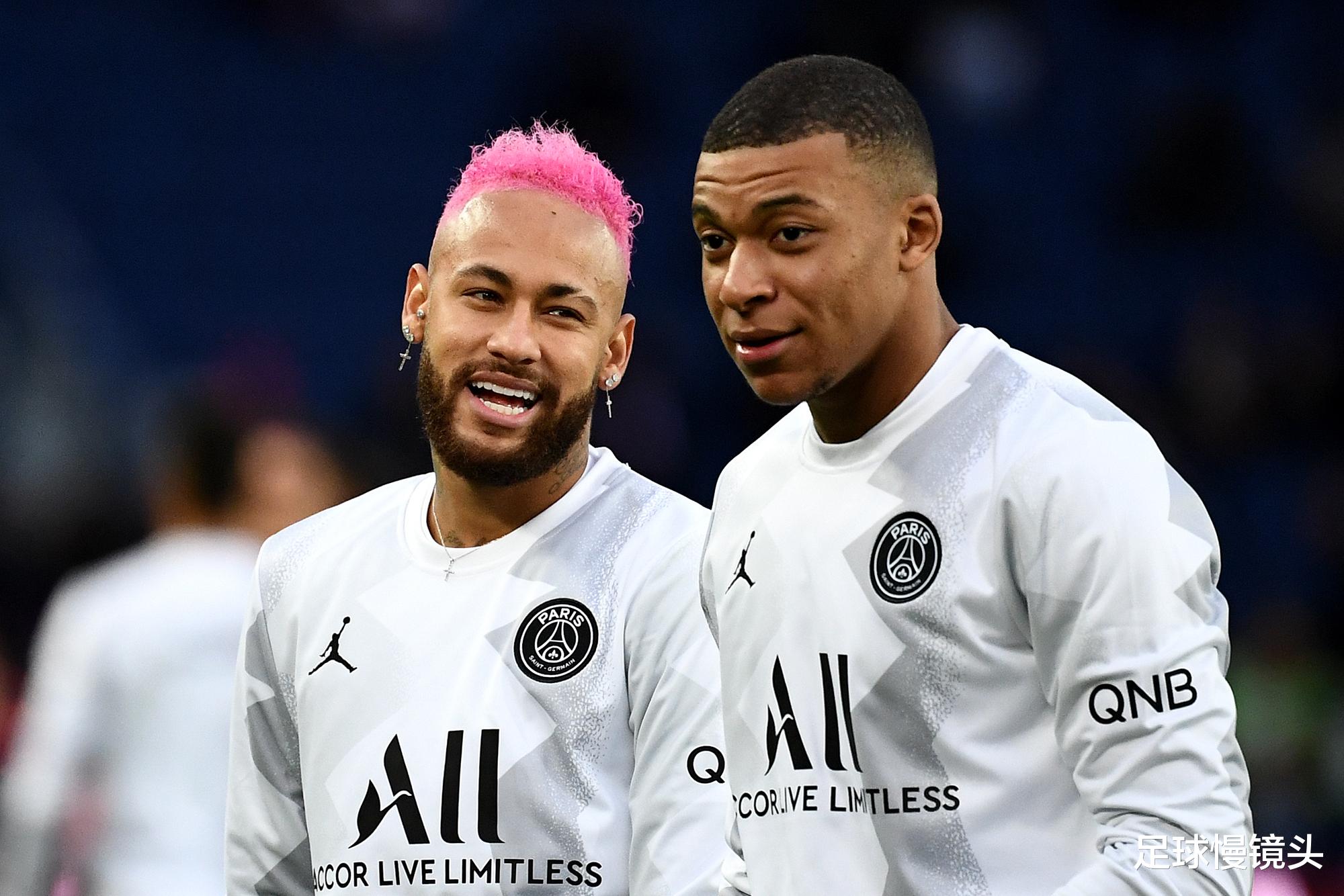 哈兰德|2亿欧！新C罗被标出天价，皇马巴萨曼城引援迎打击，170场126球