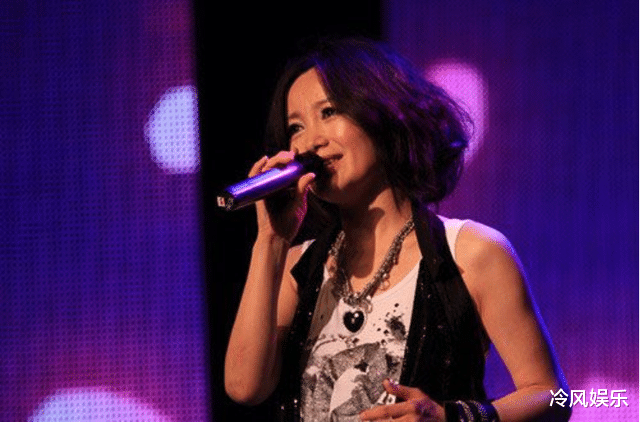 斯琴格日乐|四次登春晚的顶流歌手，与恩师同居怀孕被逼堕胎，如今52岁没人娶