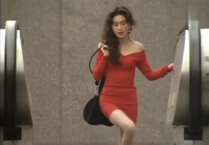 邱淑贞|10位风情大美人现状：林青霞优雅，邱淑贞状态好，陈红转行制片人