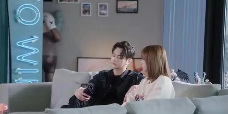 何超凤|2021年10大烂片，迪丽热巴、周冬雨、鞠婧祎、李沁也撑不起好口碑