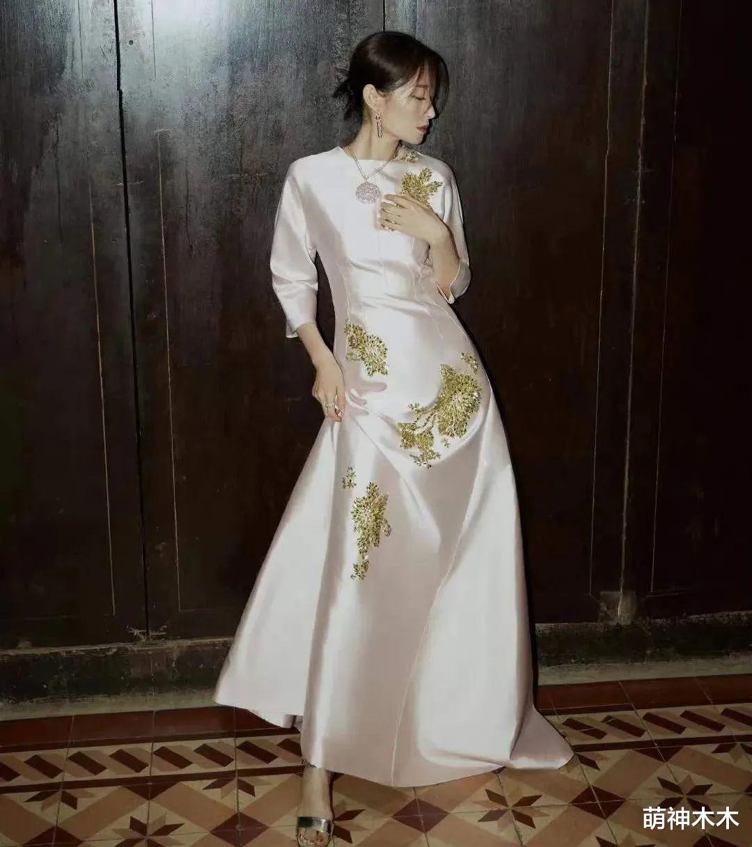 高定|金鸡奖成高定赛场！李冰冰咖位不敌张小斐，关晓彤解锁仙牌却失手