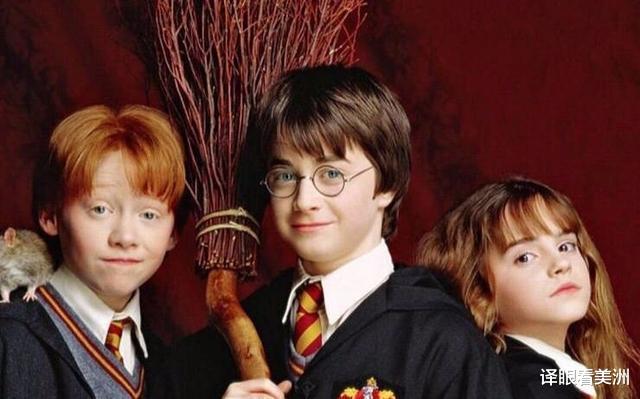 哈利·波特|《哈利·波特》主演庆祝第一部电影20周年之际，重聚一堂，透露了暗恋的秘密