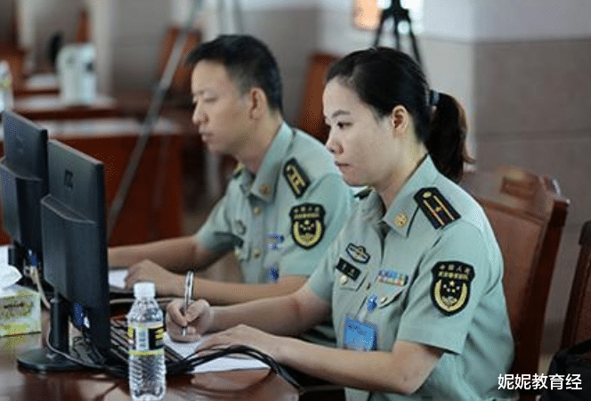 教师|“铁饭碗”职业排名新变化，公务员跌出前3，这一职业越来越抢手