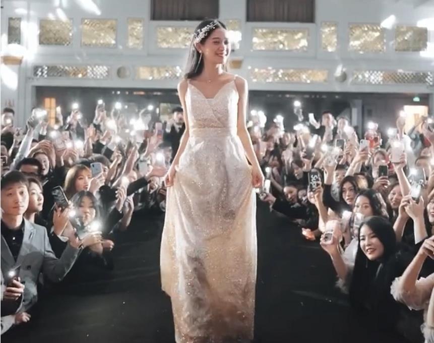 殷世航|78亿身价的网红？这人设立的也太夸张了吧！