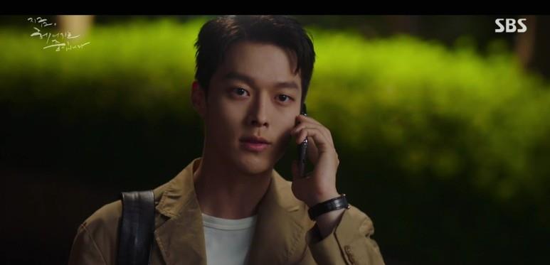 鞠婧祎|《现正分手中》宋慧乔与张基龙以分手为前提相爱,前情敌将搞破坏