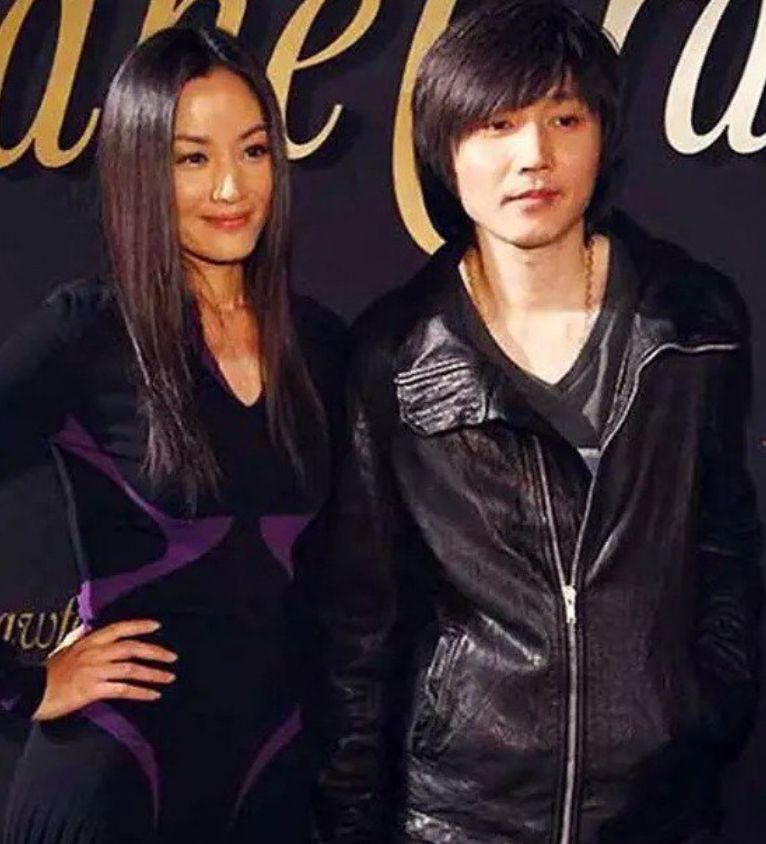 瞿颖|“国内第一名模”瞿颖:被周迅抢走了李亚鹏,共爱过3个负心人