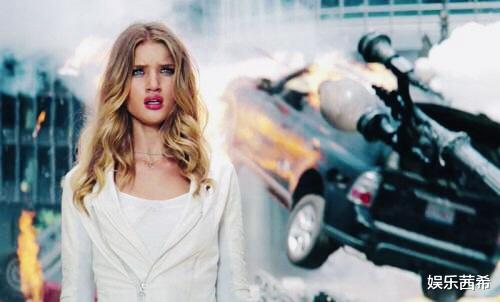 杰森·斯坦森|《变形金刚3》女主再孕！大20岁杰森·斯坦森，如何成功抱得美人归？