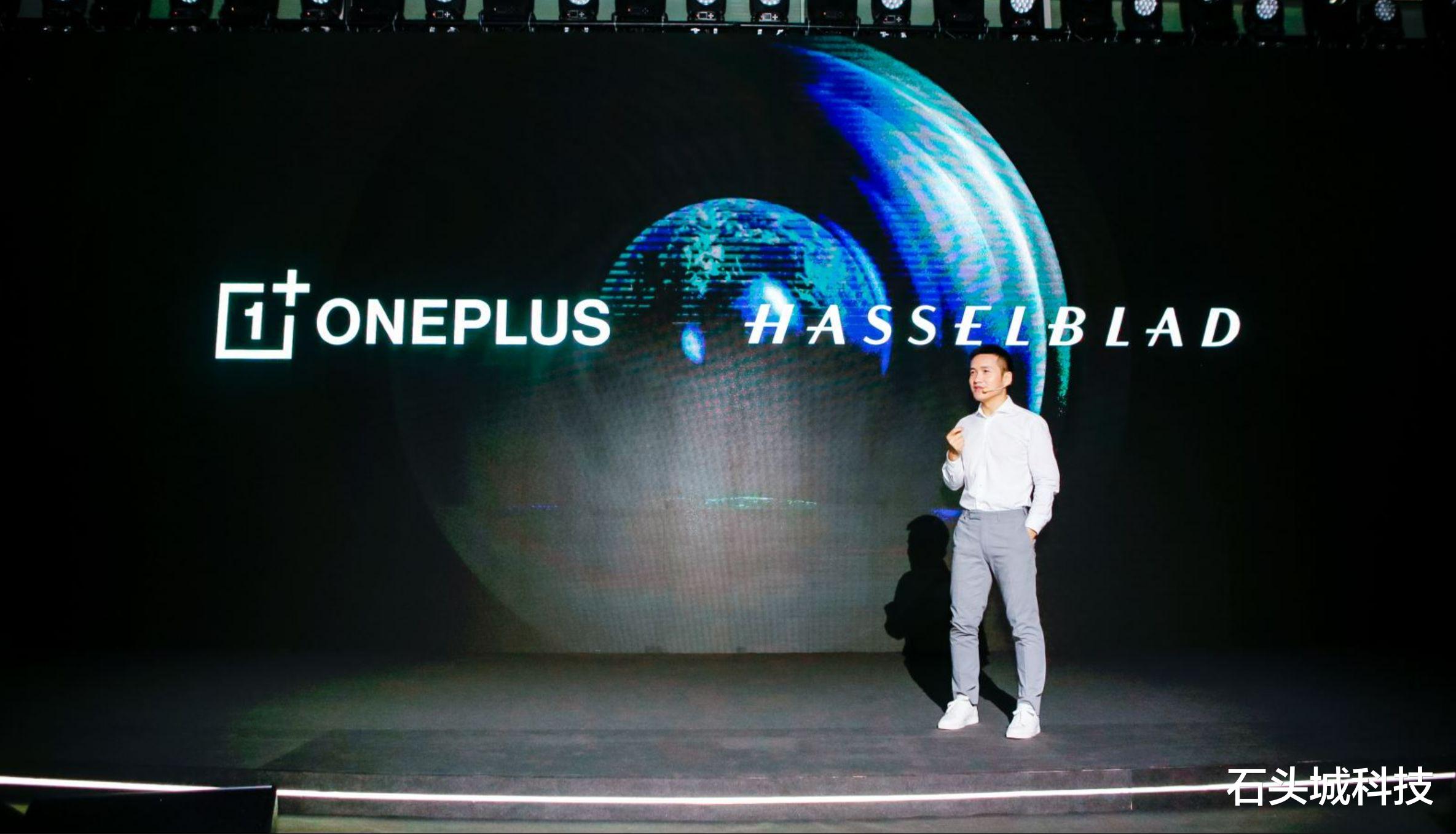 一加科技|一加10 Pro真机视频，外观确认就长这样，与上代变化很大