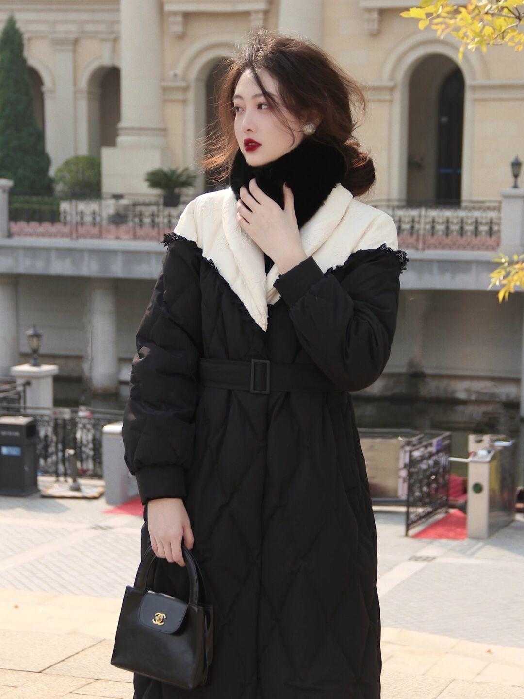 何有强 冬天穿衣还得是黑白配，百搭精致不挑人，关键是穿再久也不会过时