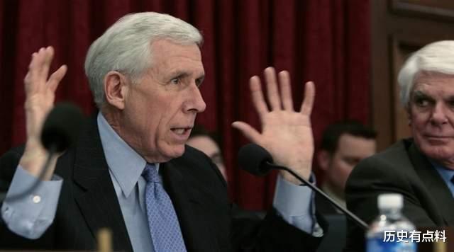 蚊子 为何中国带回的月壤是彩色，NASA的却是灰色？难道美国登月是假的？