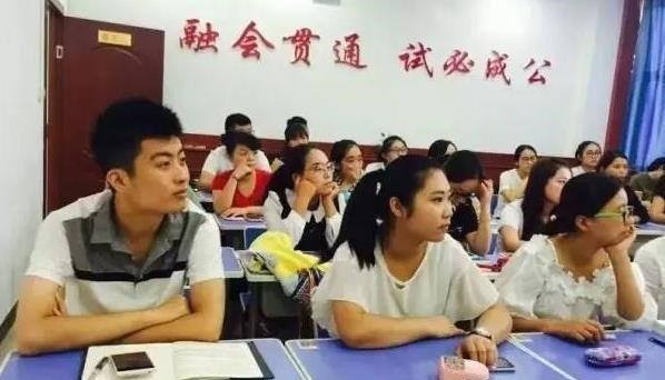 月落等风來|想考事业编的大学生须知，事业单位或有大变化，将在全国落地实行