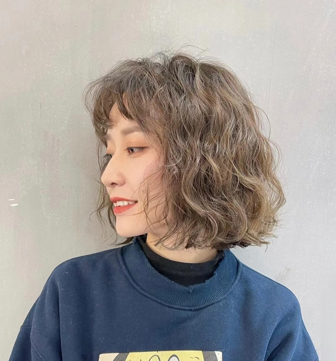 短发|今春流行女发推荐24款，洋气瘦脸还时尚，让你心里美滋滋