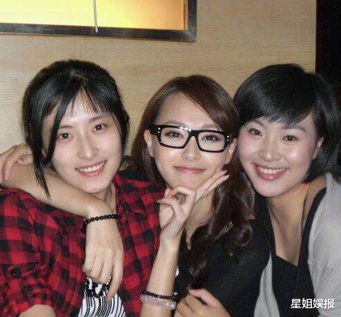 唐嫣|唐嫣大学室友兼伴娘，演过《延禧攻略》《芈月传》，出道17年都没火！