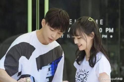 郑爽|郑爽在国外心情大好，买零食礼物去看望孩子，没想到双方争执再起