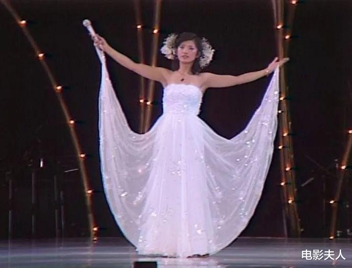 蔡徐坤|三浦友和与山口百惠的情史,可比《唐探》三好看多了