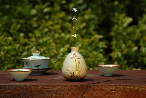 |在喝茶人的脸上你能看到什么?