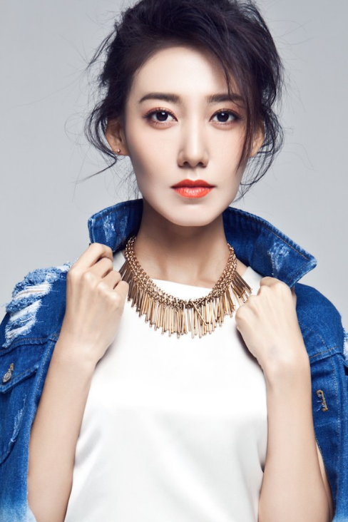 欧倩怡|她曾多次婉拒苏有朋的追求，出道22年零绯闻，如今活成了女王！