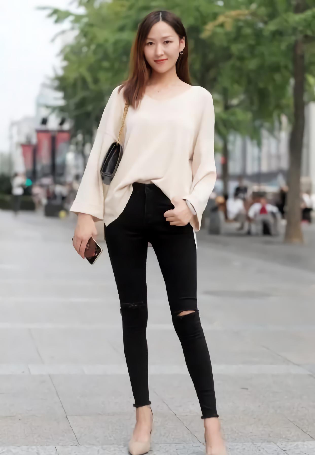 分享时尚领悟|8到20度衣服如何搭配才好看，试试这几种搭配，或许能给你灵感