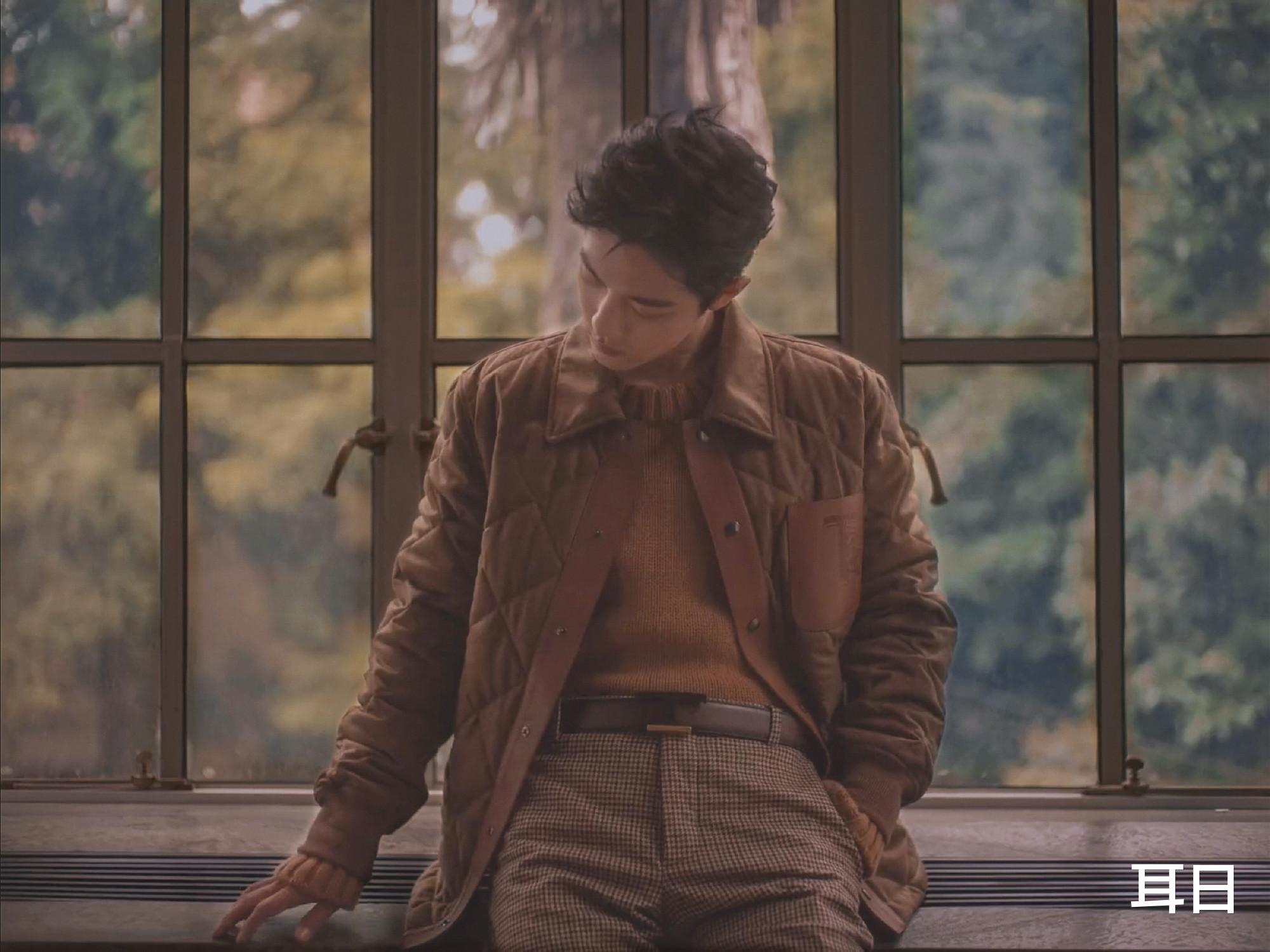 肖战|肖战粉丝将向阳而生贯彻到底，代入向日葵：不要低头，瓜子会掉