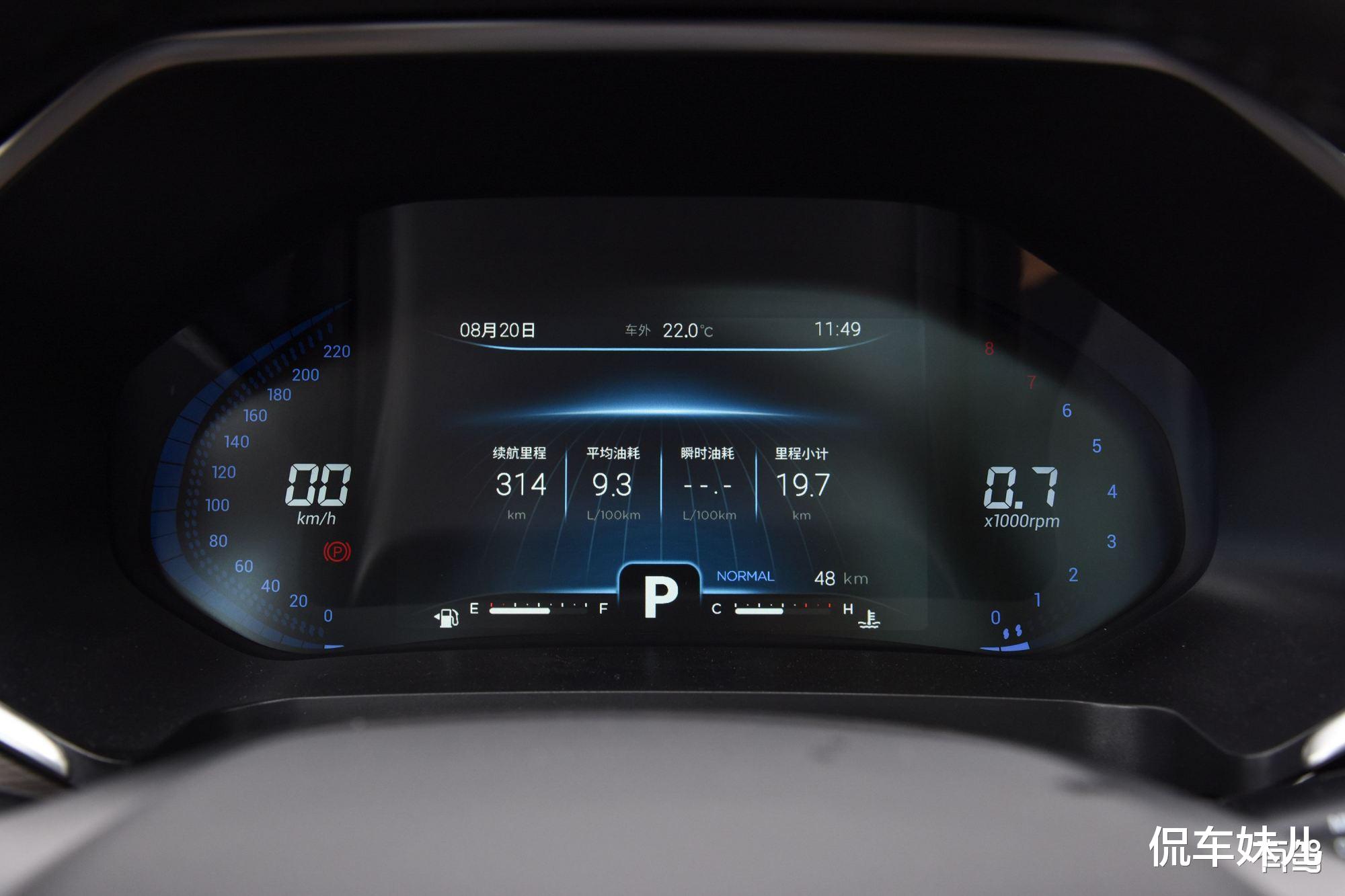 瑞虎8|10万能买到的中型SUV，空间大、配置高，配双独立悬架，不香吗？