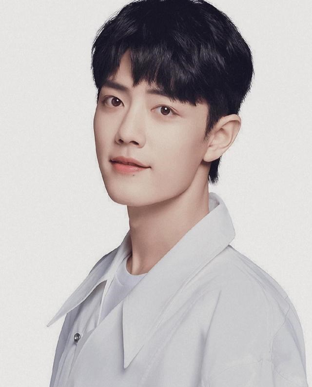 肖战|《都市快报》透露肖战话剧现状，一秒钟上万人参与抢票，肖战优秀