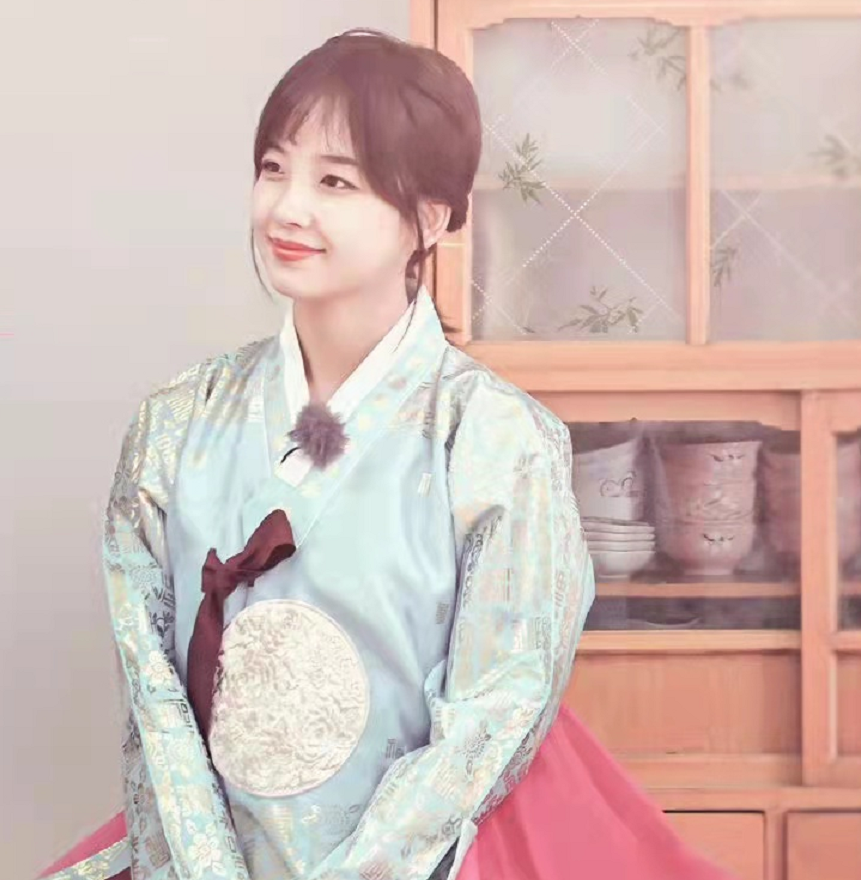 王冰冰|央视甜心王冰冰可塑性真强!穿朝鲜服美成韩剧女主,颜值不输明星