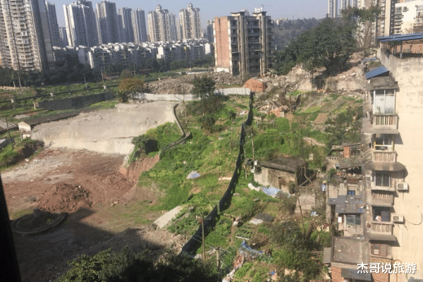潘丁有话说 重庆城中村迎来拆迁，开发商投资9.2亿，未来将成为商圈核心区域