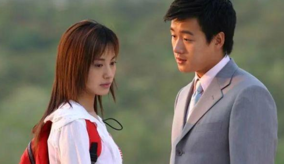 杨雪|40岁江玉燕复出，baby尴尬了，网友：果然还是正版的好看