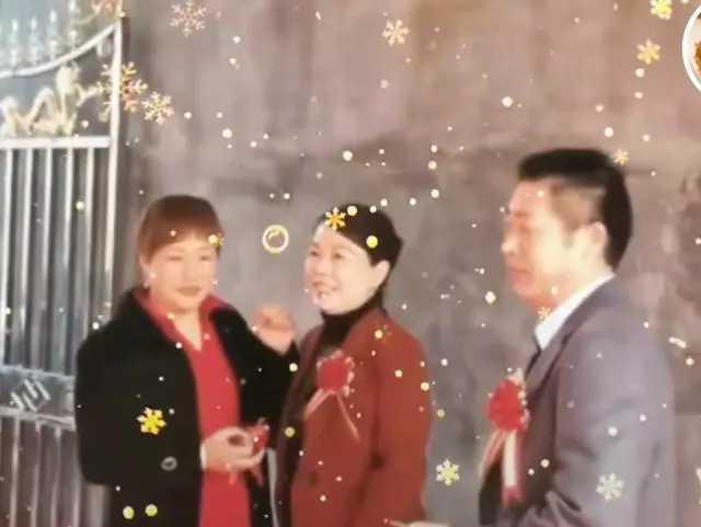 许敏|骨子里自带优雅的许敏: 面对30一家恶语相向, 她的平和态度让人敬畏