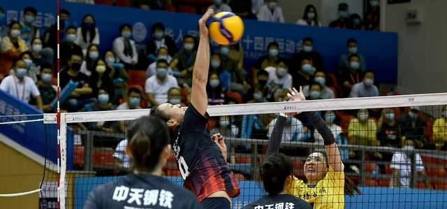 杨幸幸聊奇闻|江苏女排艰难取胜!蔡斌花4年时间成功培养副攻,吴晗需继续加油