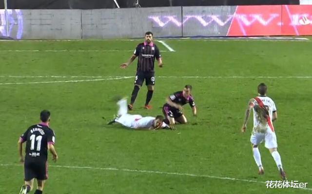 西班牙人|凌晨3点，竞争对手0-1爆大冷送礼！西班牙人赢球=杀进直接升甲区