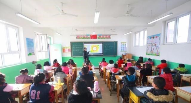 考试|总分第一考进教师编，却因交过社保被淘汰，原来这些也会影响考编