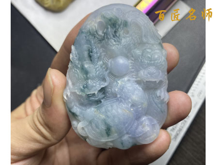 玉雕|玉当传神，德以显玉，青年玉雕艺术大师--张新淼