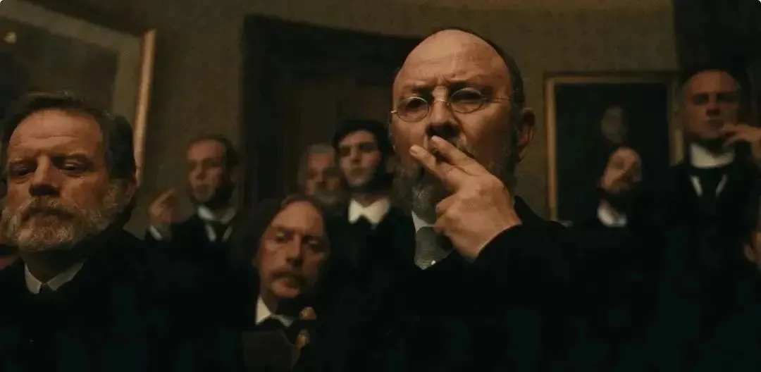 黑莲花|为什么“黑莲花”越来越受大家欢迎？