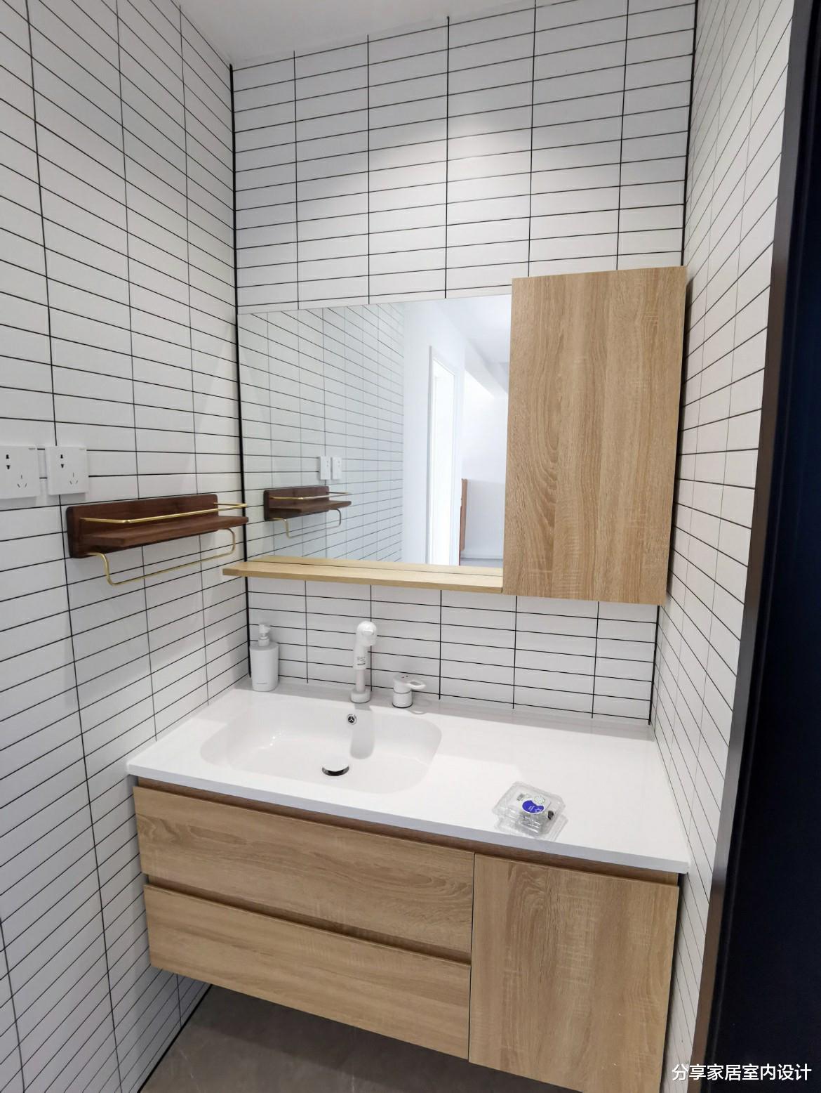 羡慕她家带阁楼的新房,每天可爬楼梯!全屋简约舒适,分享一下