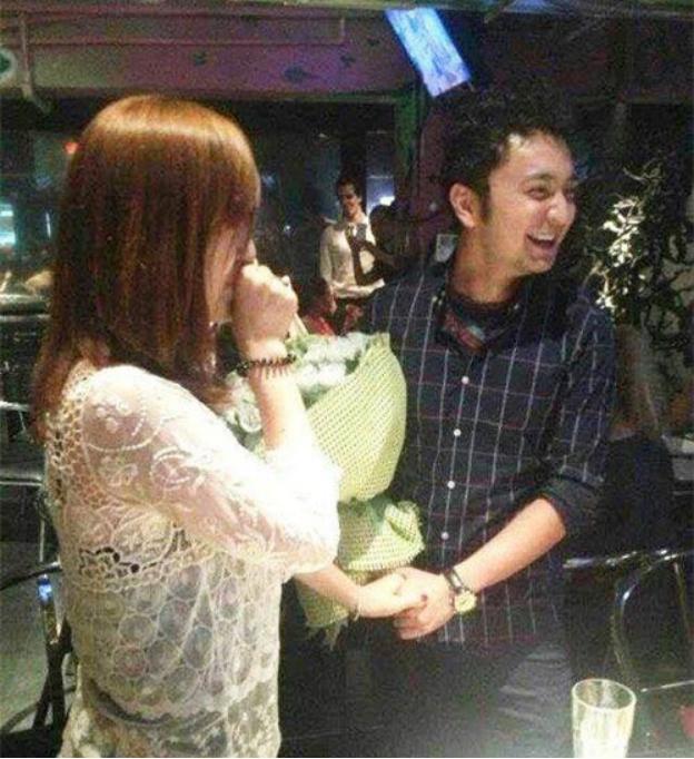 尼格买提|尼格买提：30岁娶帕夏古丽，结婚8年没有孩子，风光背后有眼泪